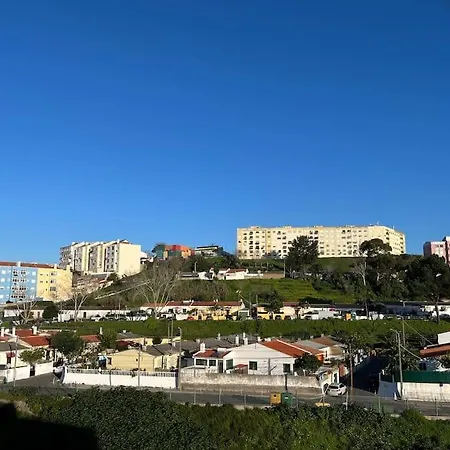 Nao Esta Disponivel Queluz